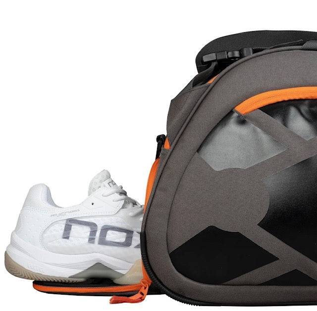NOX AT10 TEAM Padel Sporttáska - Grey/Orange