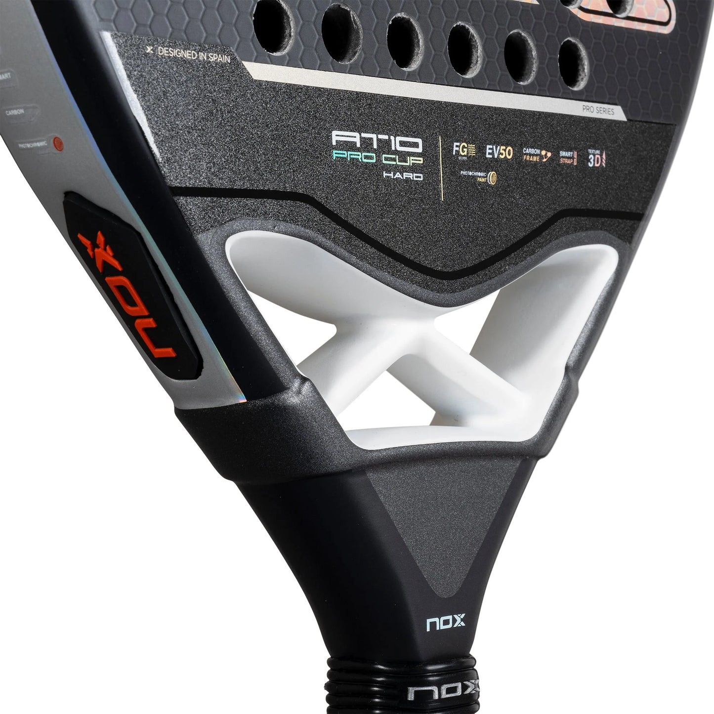 NOX AT10 PRO CUP Hard Padel Ütő - Padel 4 All