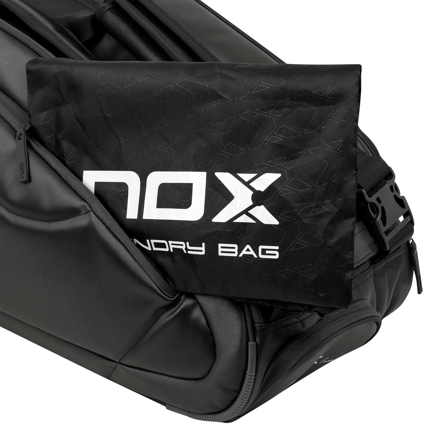 NOX PRO SERIES Padel Sporttáska - BLACK