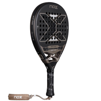 NOX AT10 PRO CUP Hard 2026 Padel Ütő