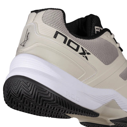 NOX AT10 PRO Padel Cipő - Birch/Black